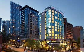 Hampton Inn & Suites, By Hilton - Vancouver Downtown